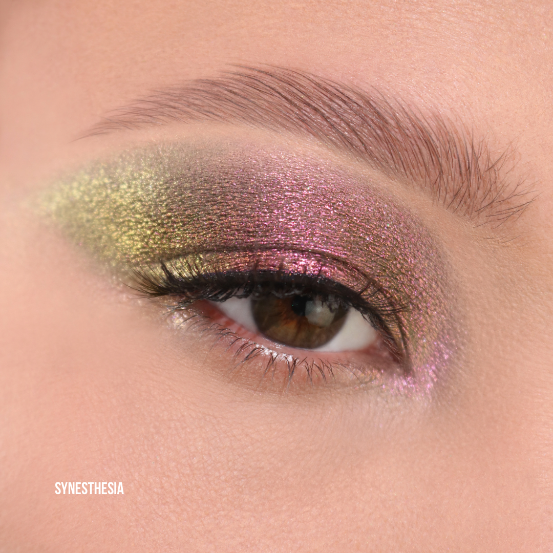 Sublime Hearts Refillable Multichrome Shadow - Queen cosmetics 