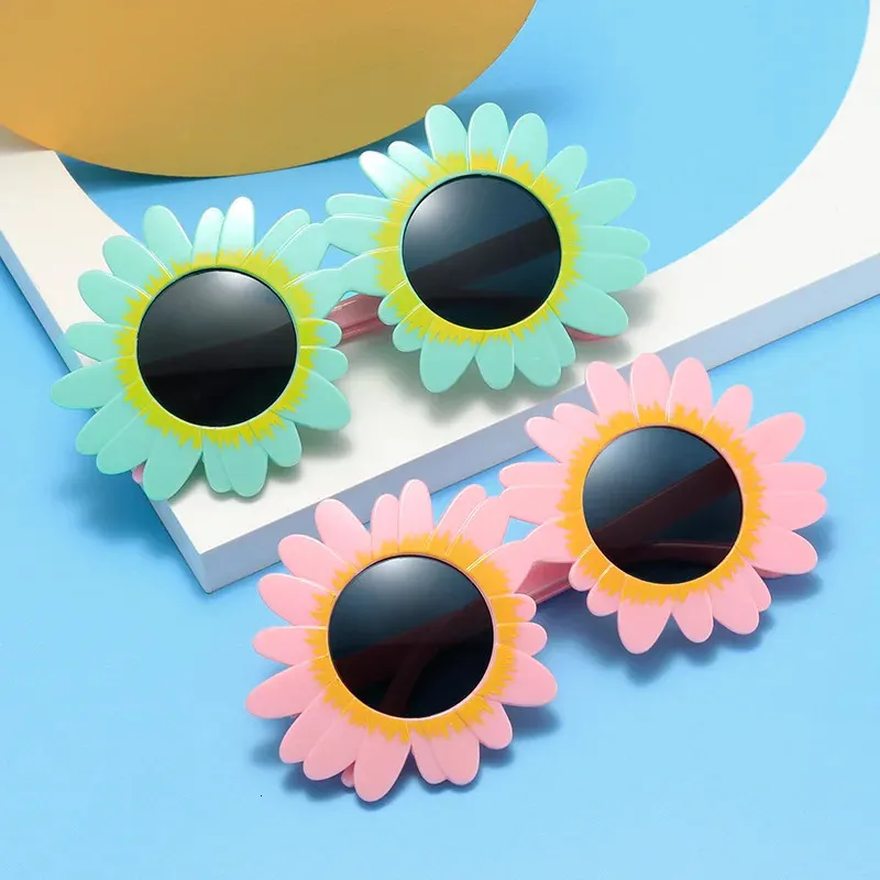 Party Sunglasses for Kids Sunflower Children Sunglasses 4-9 years Kids Eyewear