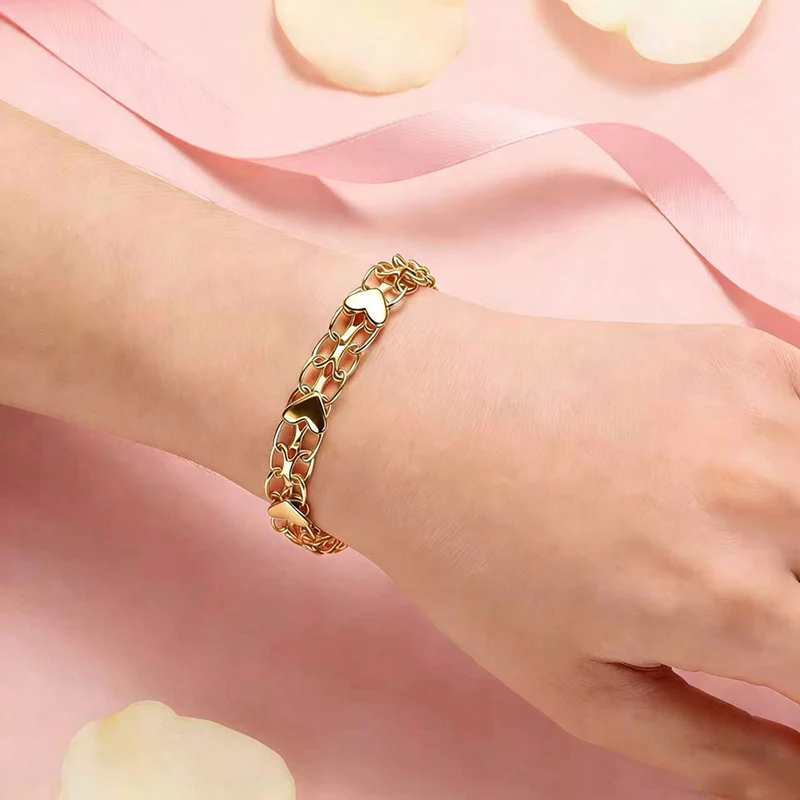 Elegant Heart-Shaped Bracelet