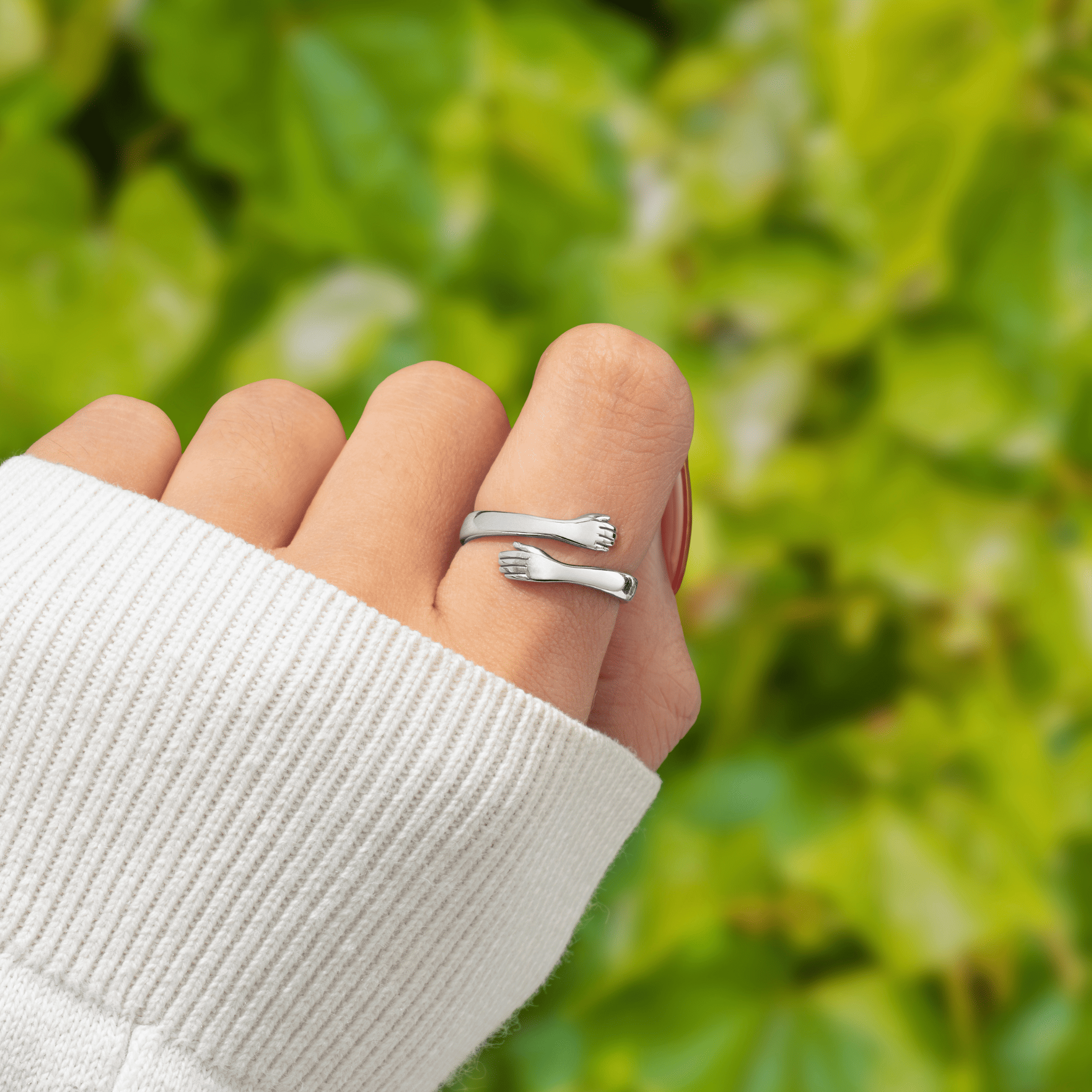 The Hugging Hands Ring — A Symbol Of Love & Connection