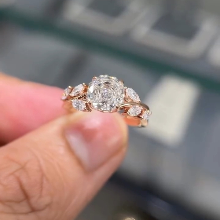 2ct Rose and Marquise-Cut Sapphire Petal Ring
