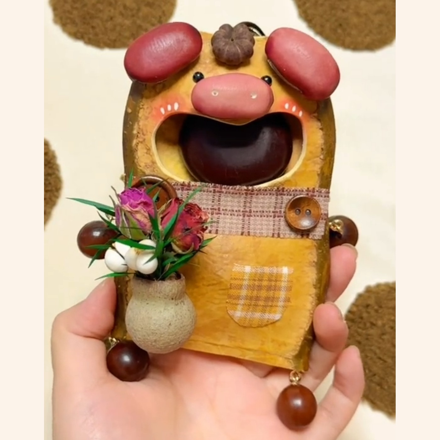 Double-Sided Pig Pod Doll – Bloom Vase Edition
