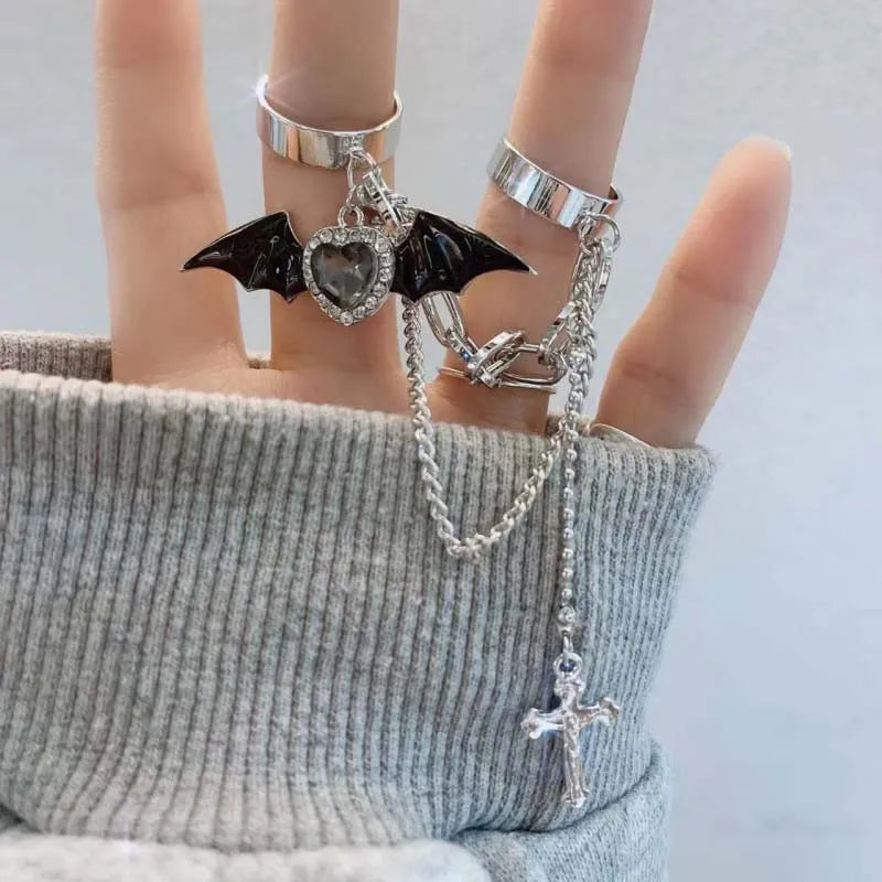 Ravencroft Double Ring