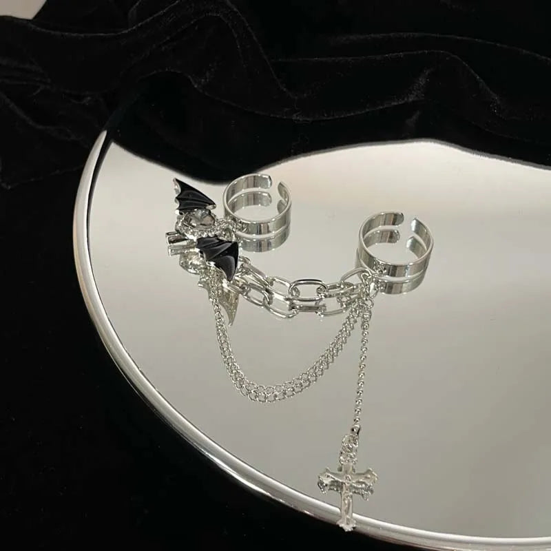 Ravencroft Double Ring