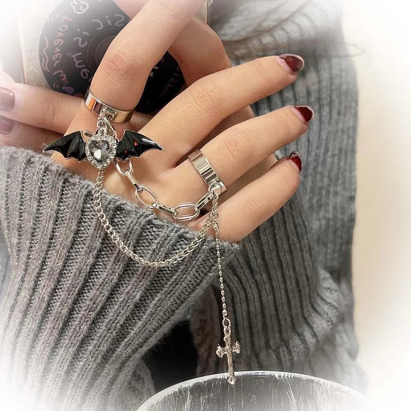 Ravencroft Double Ring