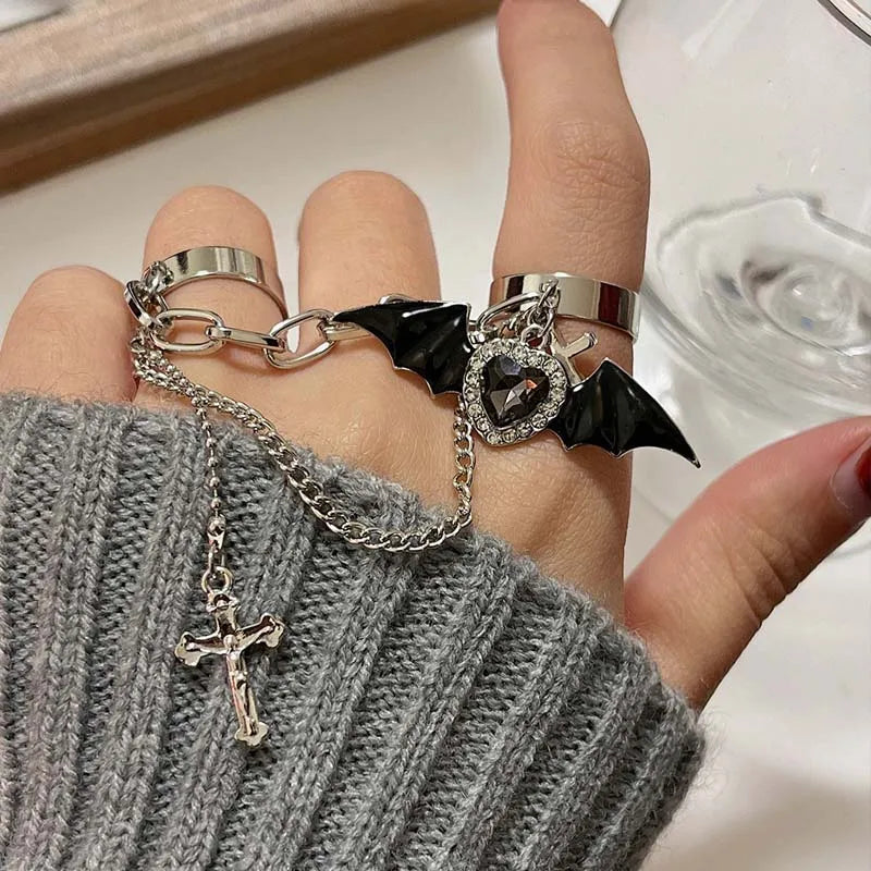 Ravencroft Double Ring