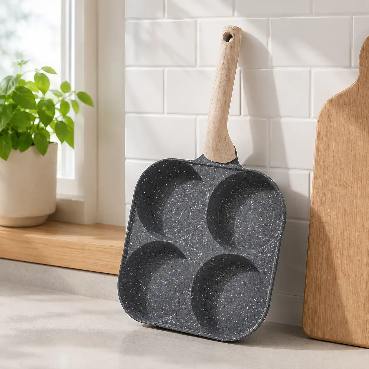 BreakfastMaster™ 4-Cavity Nonstick Breakfast Pan