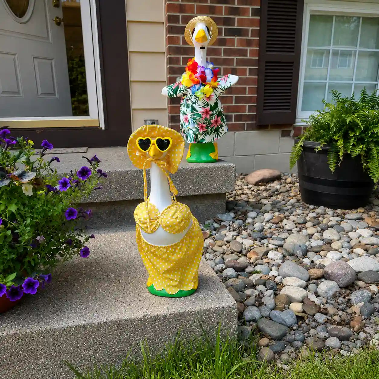 Tropical Porch Goose Outfit Collection