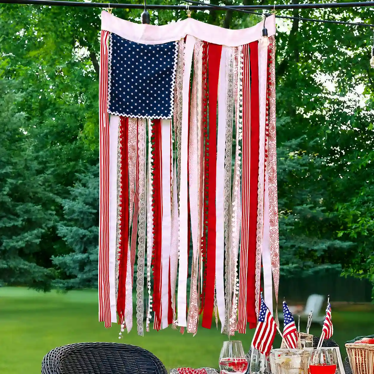 Vintage Boho Rag American Flag Wall Hanging – Rustic Stars & Stripes Porch Decor