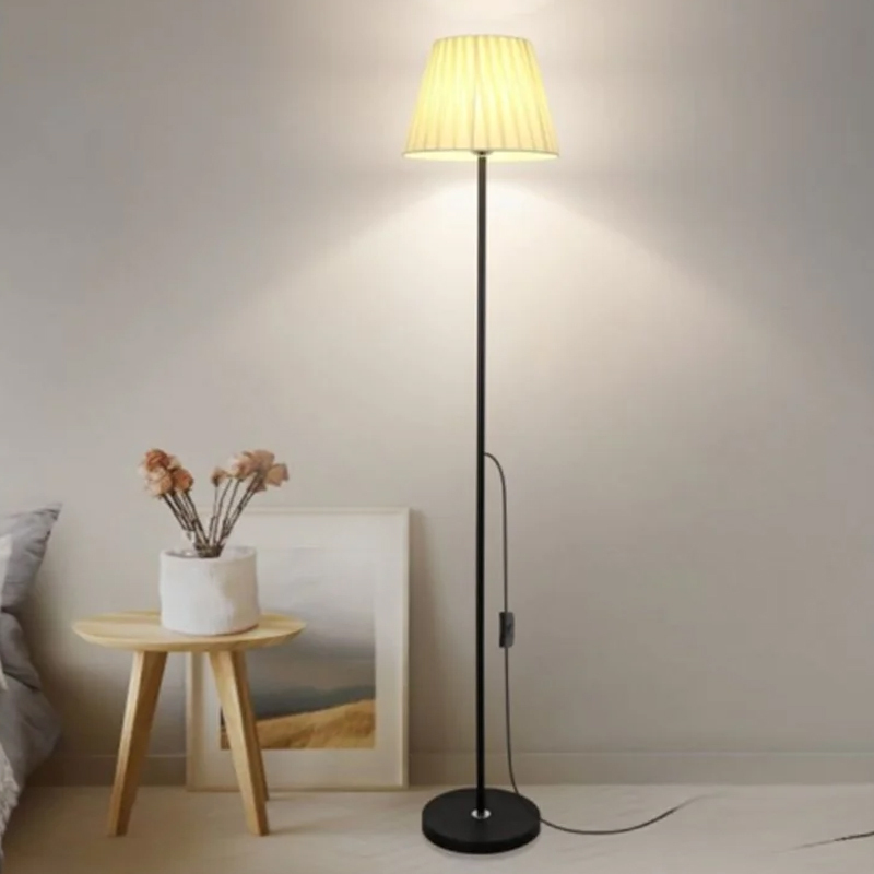 Lámpara de piso vertical ahorradora de energía