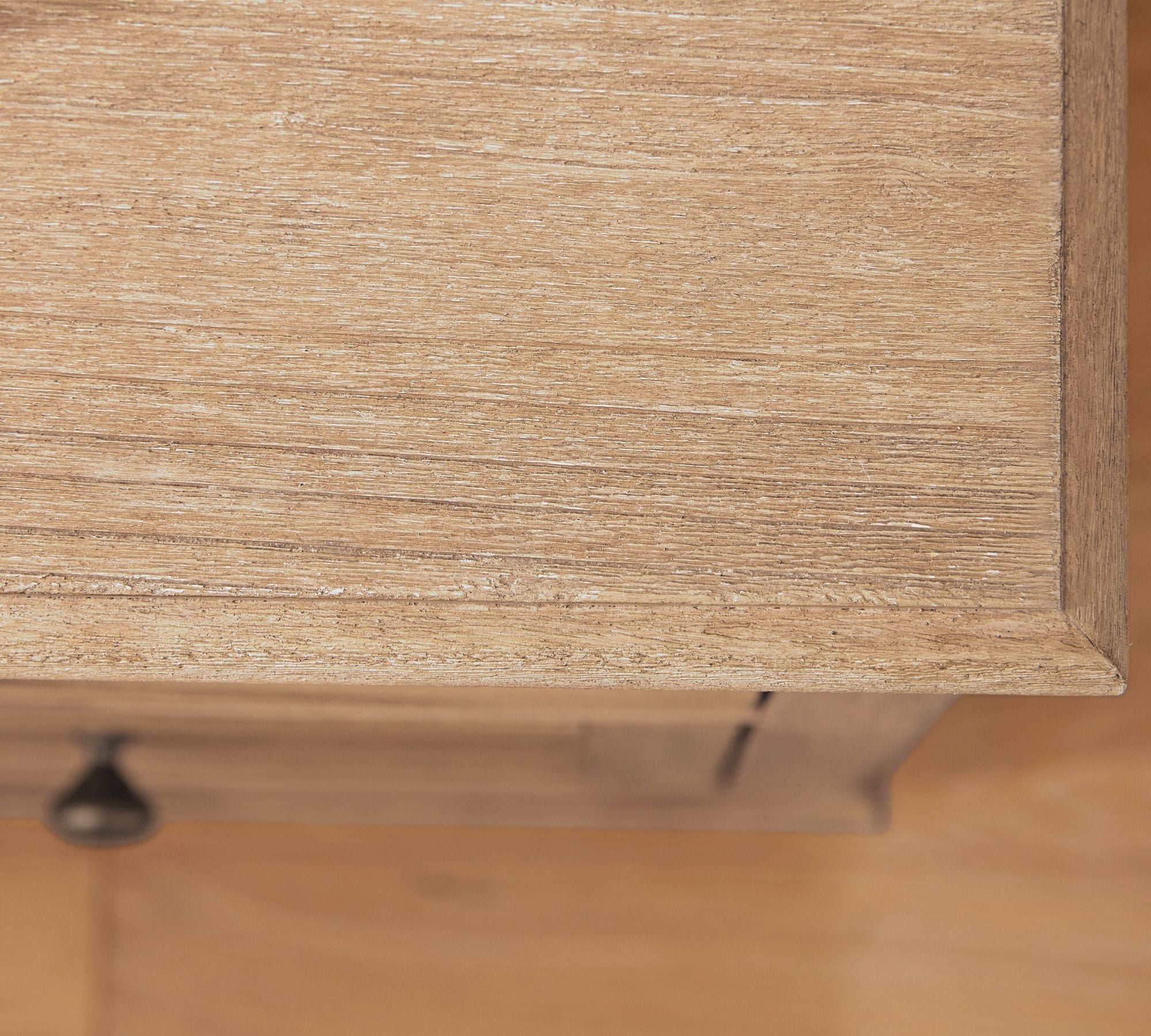 Ruston 3-Drawer Oak Nightstand