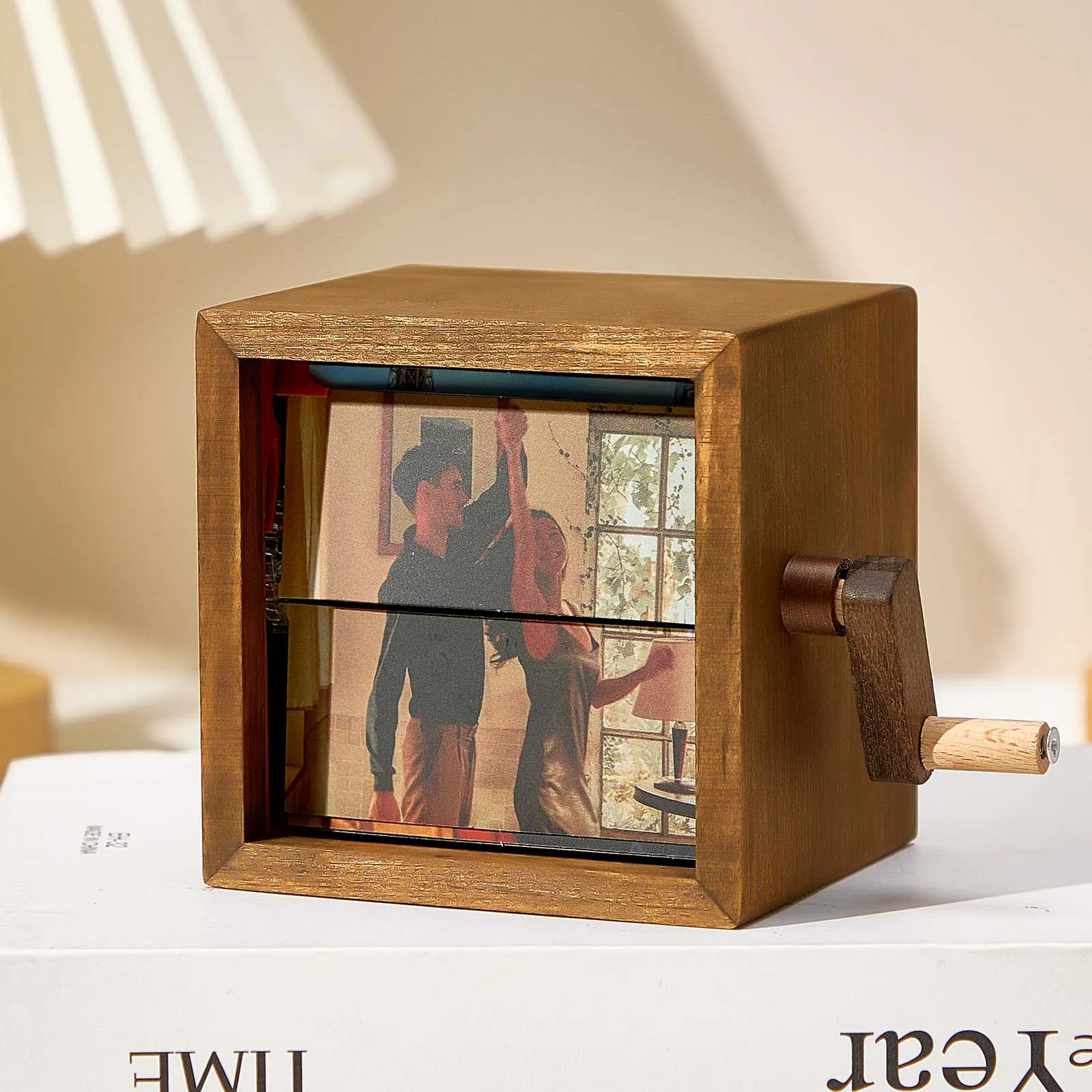 Álbum De Fotos Mecánico De Manivela Con Animación De Fotogramas De Flipbook De Música Personalizada - GiftlabES