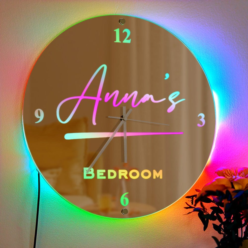 Specchio Con Luce E Orologio Personalizzato Con Nome, Decorazione Da Parete - GiftlabIT