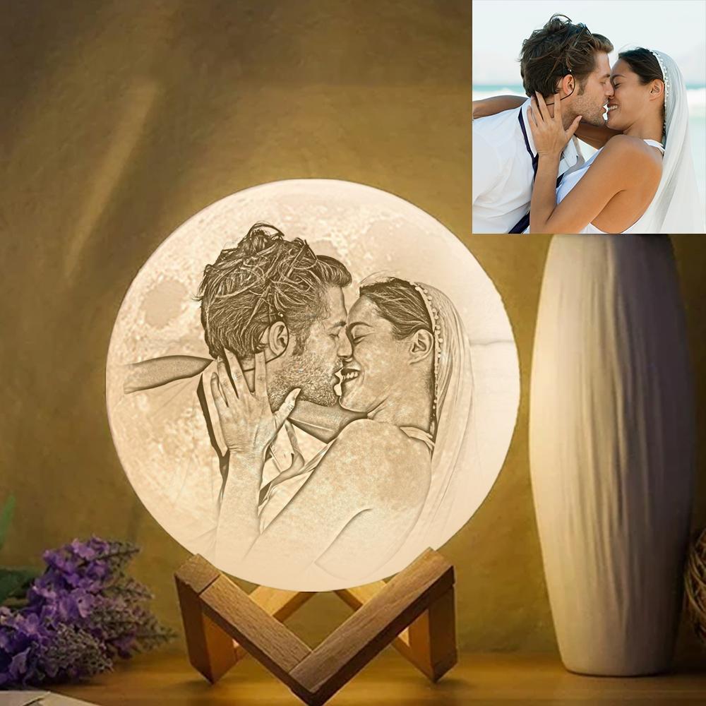 Lampada A Forma Di Luna, Regalo Per Anniversario Di Matrimonio, Con Telecomando E 16 Colori. - GiftlabIT