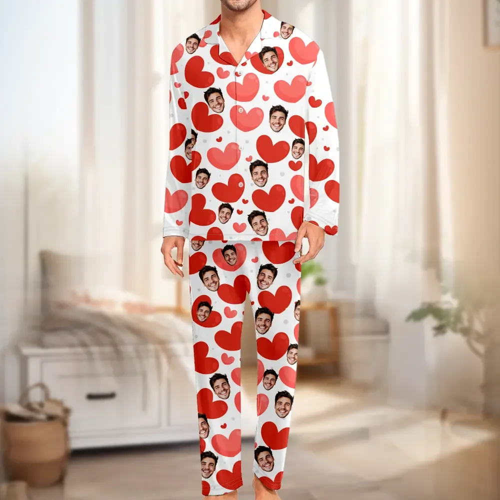 Pigiama A Maniche Lunghe Personalizzato Con Stampa Di Un Viso, Pigiama Di Coppia Con Cuore Rosso - GiftlabIT