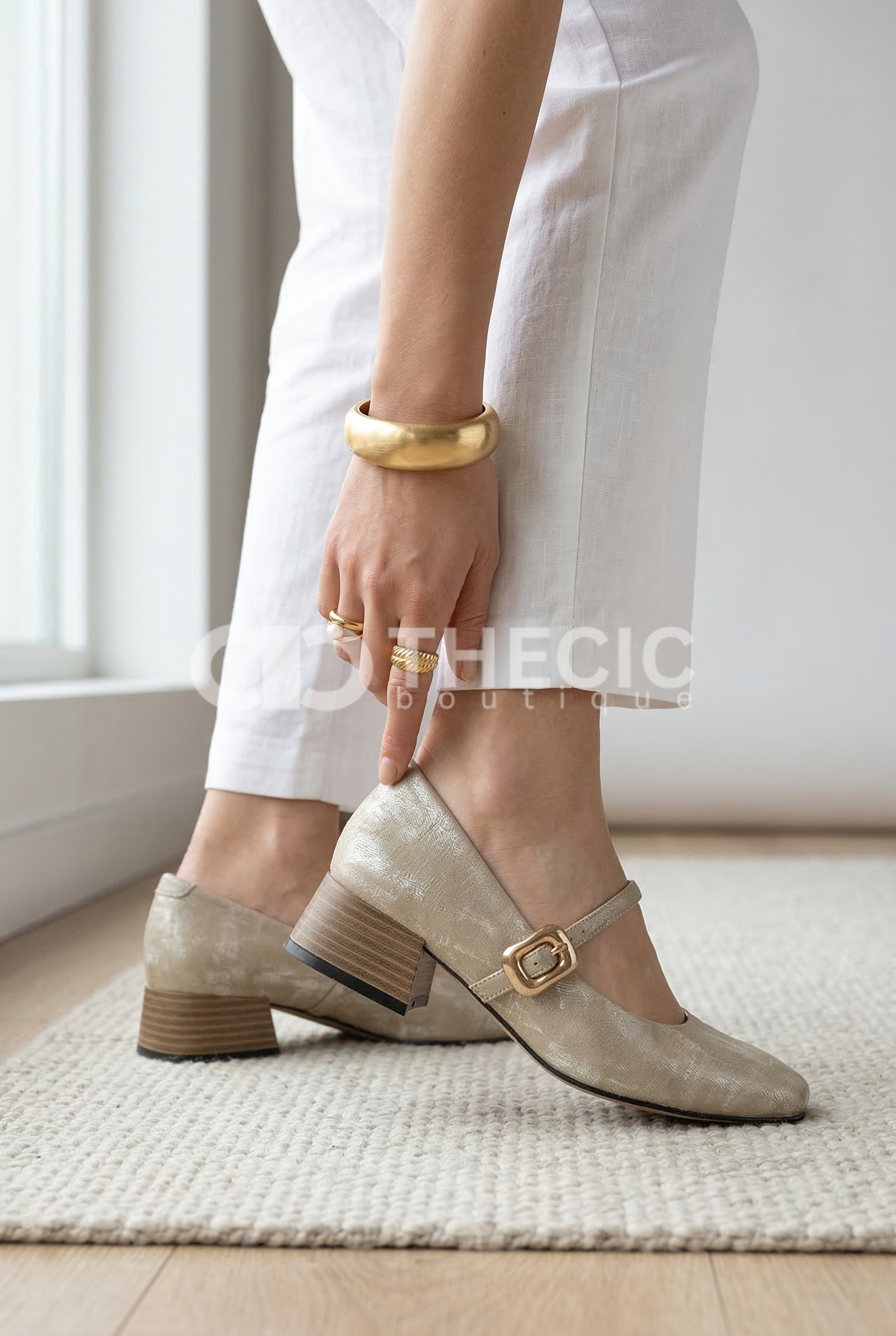 Square-Toe Block Heel Mary Jane Pumps