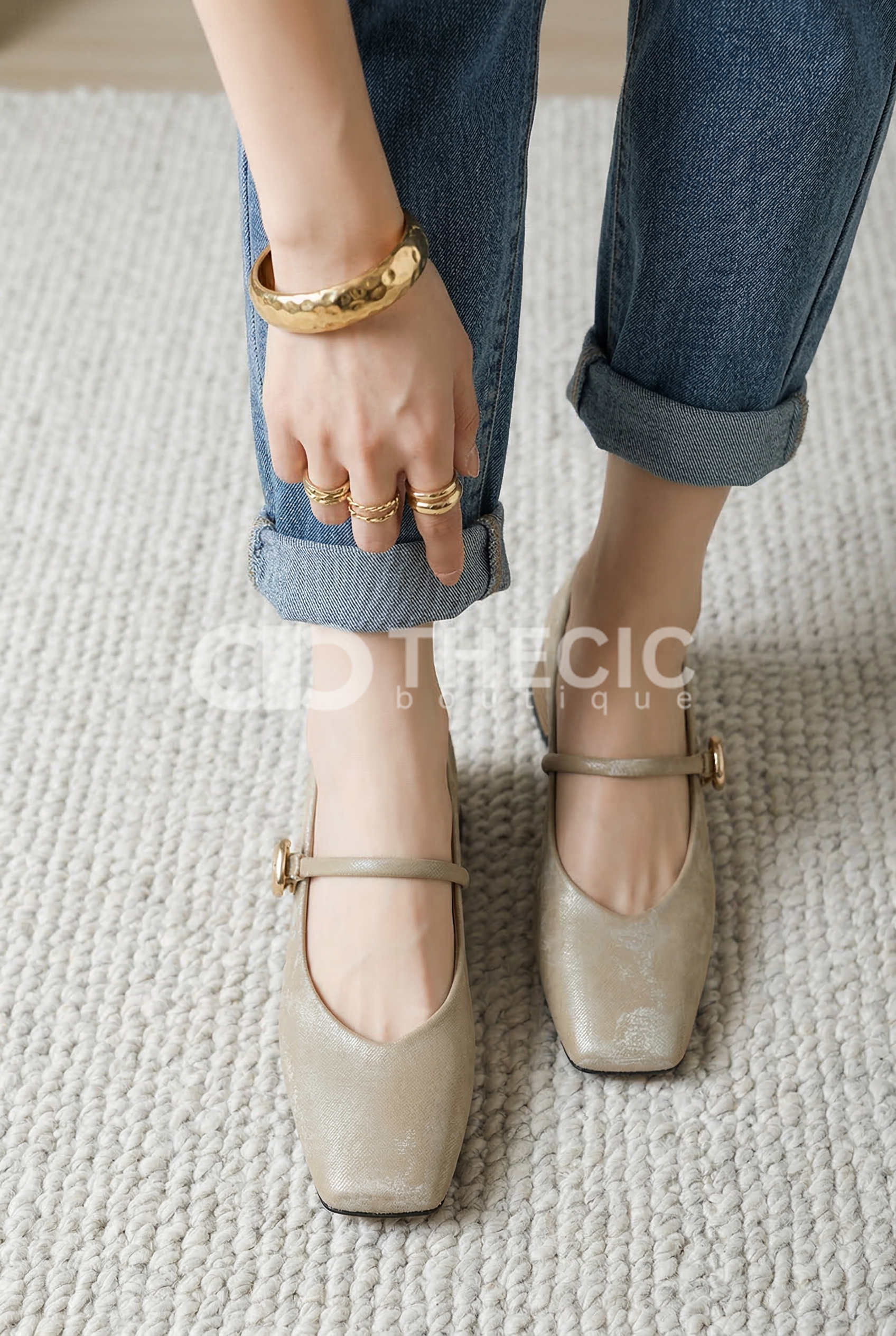 Square-Toe Block Heel Mary Jane Pumps