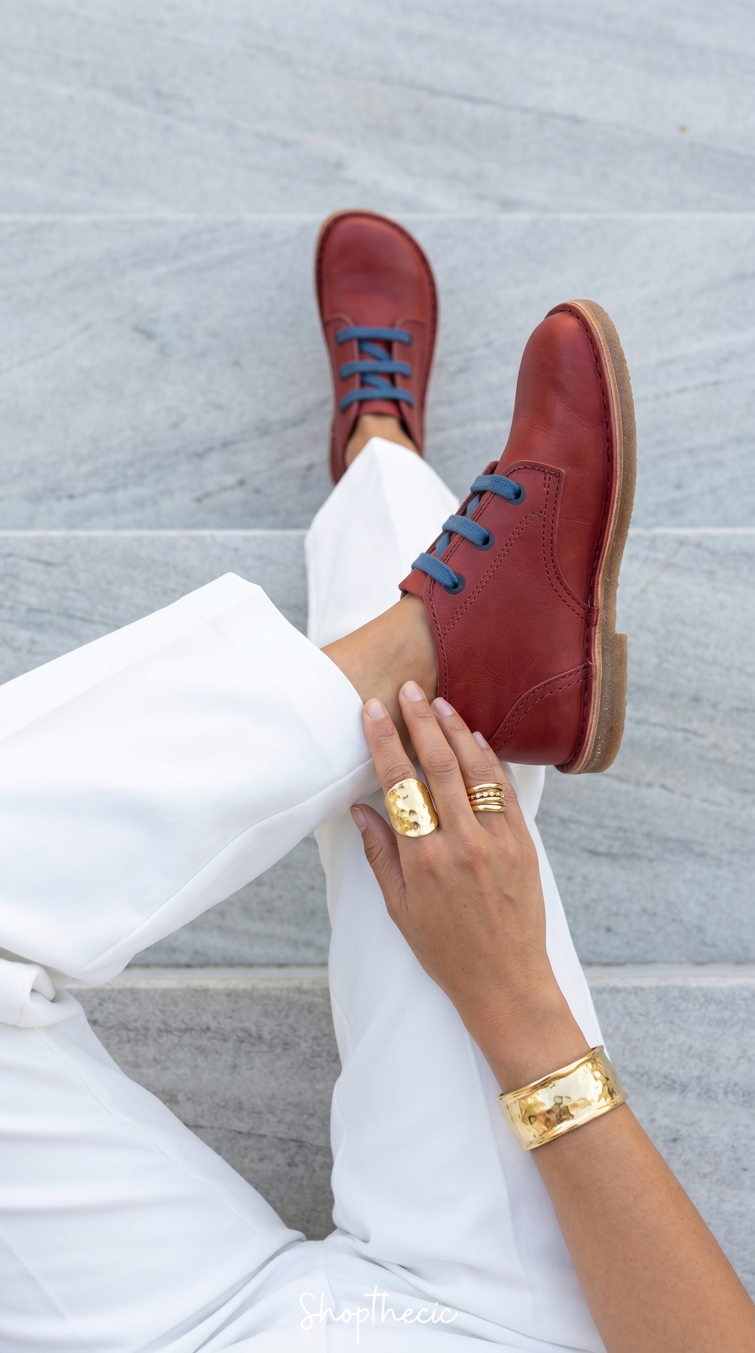 Vintage Lace-Up Flat Garden Shoes - Classic Restock