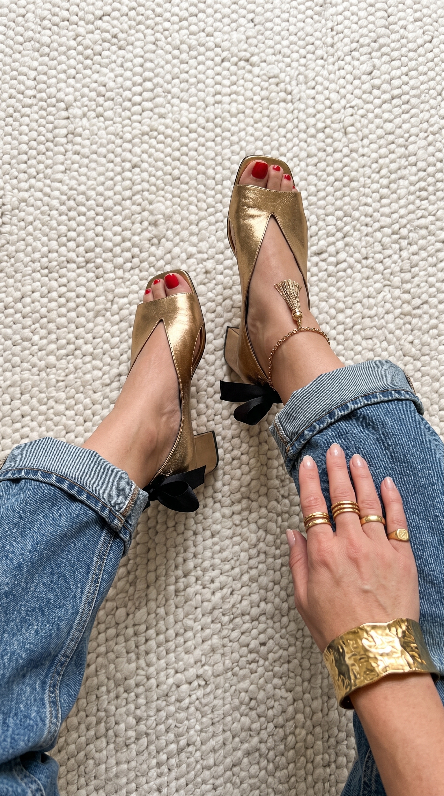 Elegant bow-embellished open-toe gold peep-toe sandals