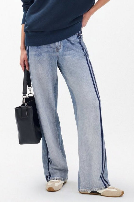 Side-decorated elastic waist straight leg jeans