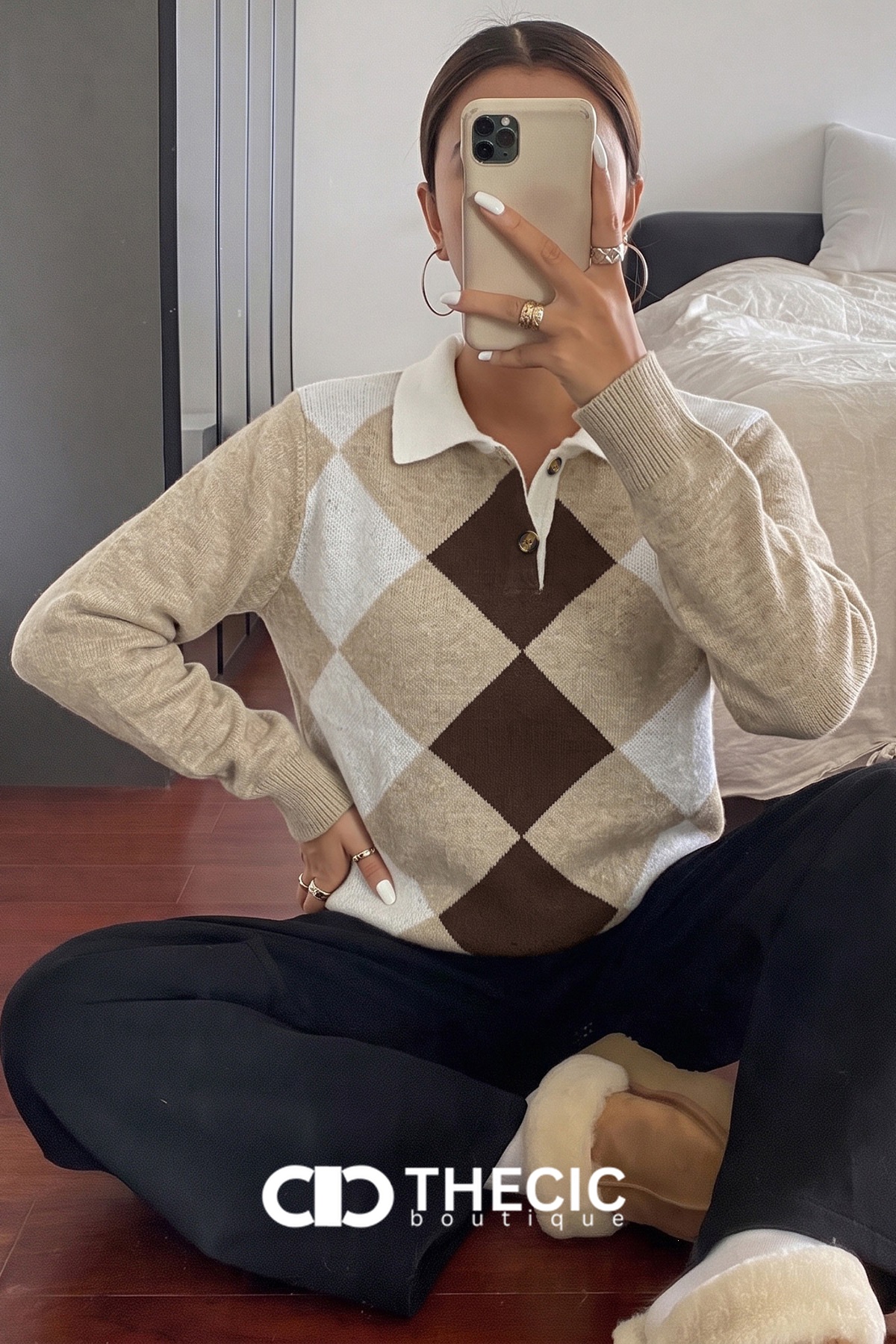Argyle Pattern Knit Polo Collar Sweater
