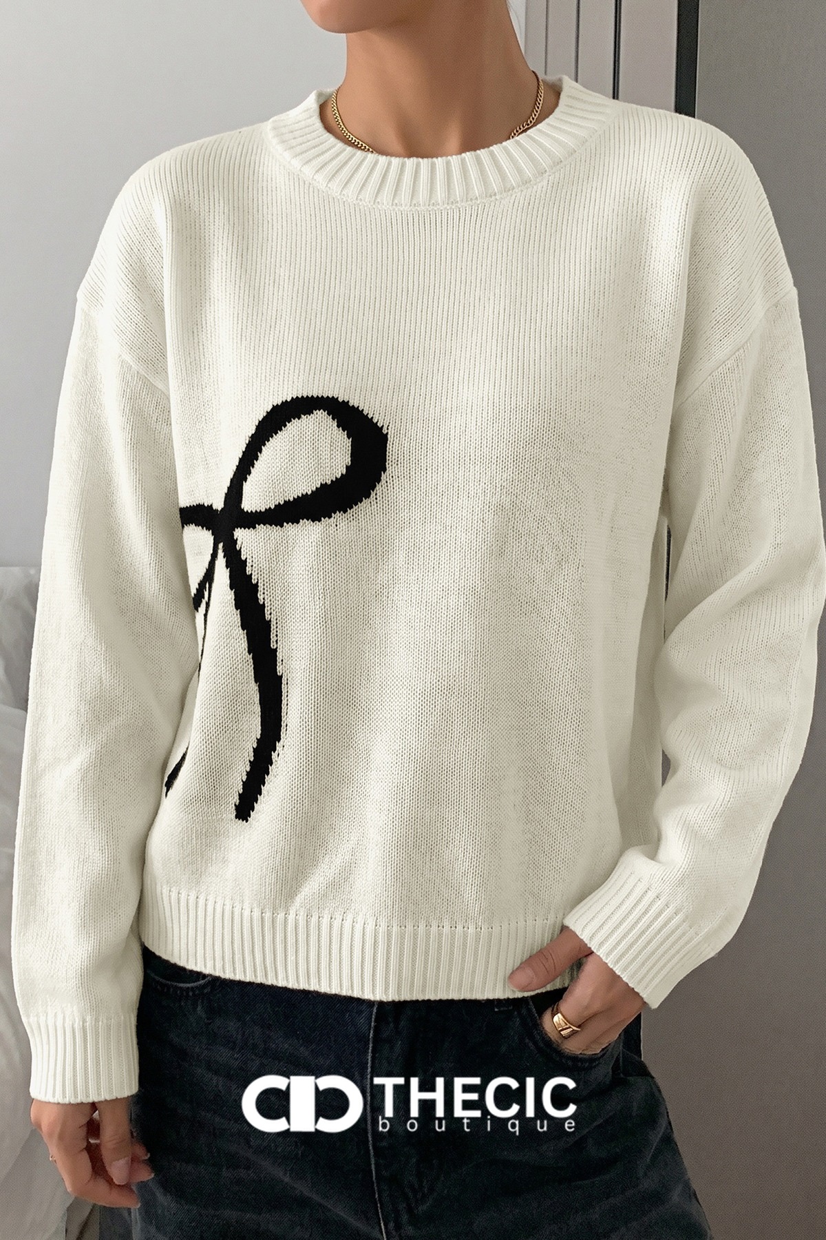 Crew Neck Ribbed Knit Bow Sweater