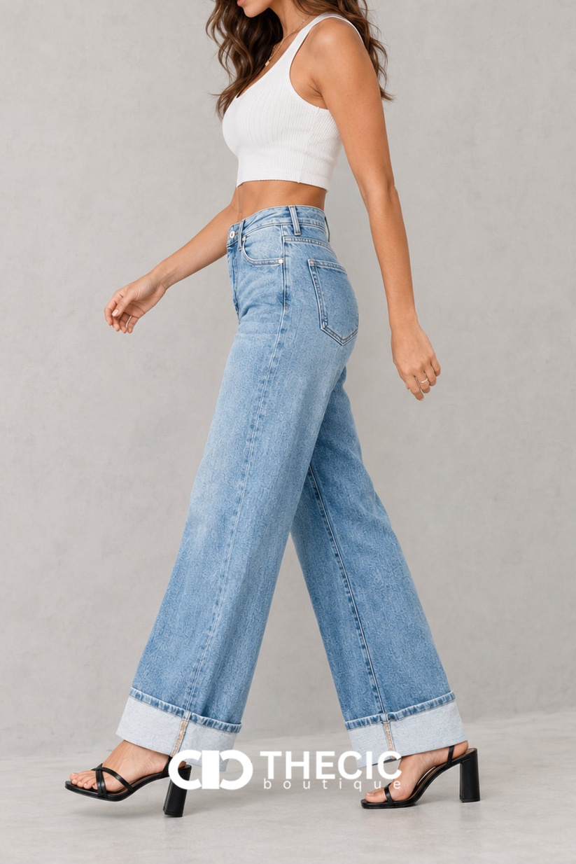 Cuffed Hem Wide-Leg Denim Jeans