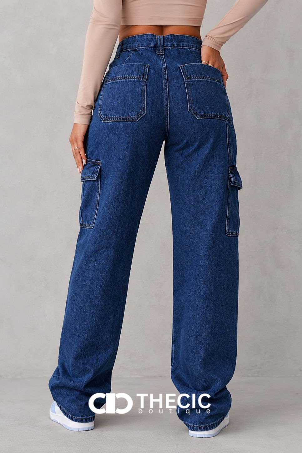 Denim Wide-Leg Cargo Pants with Utility Pockets