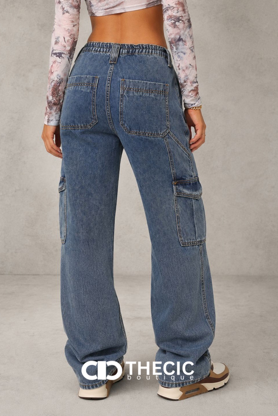 Denim Wide-Leg Cargo Pants with Utility Pockets
