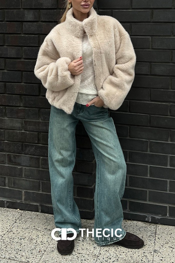 Faux Fur Cropped Stand Collar Jacket
