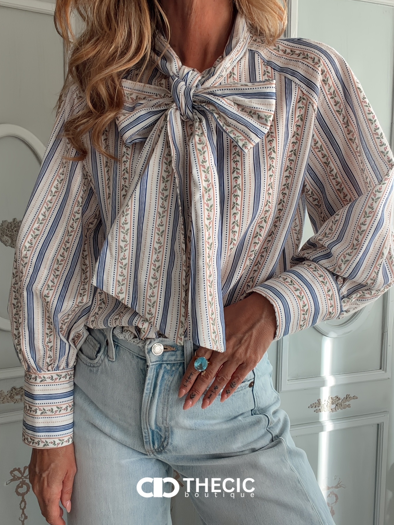 Floral Stripe Bow Tie Puff Sleeve Blouse