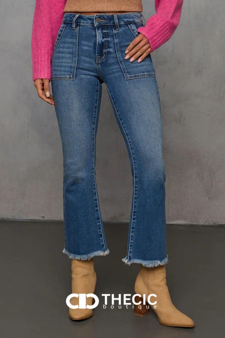 Frayed Hem Flare Jeans with Patch Pockets