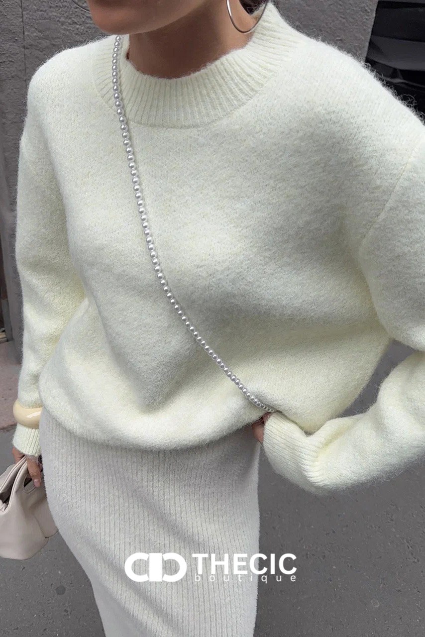 Fuzzy Knit Crew Neck Pullover Sweater