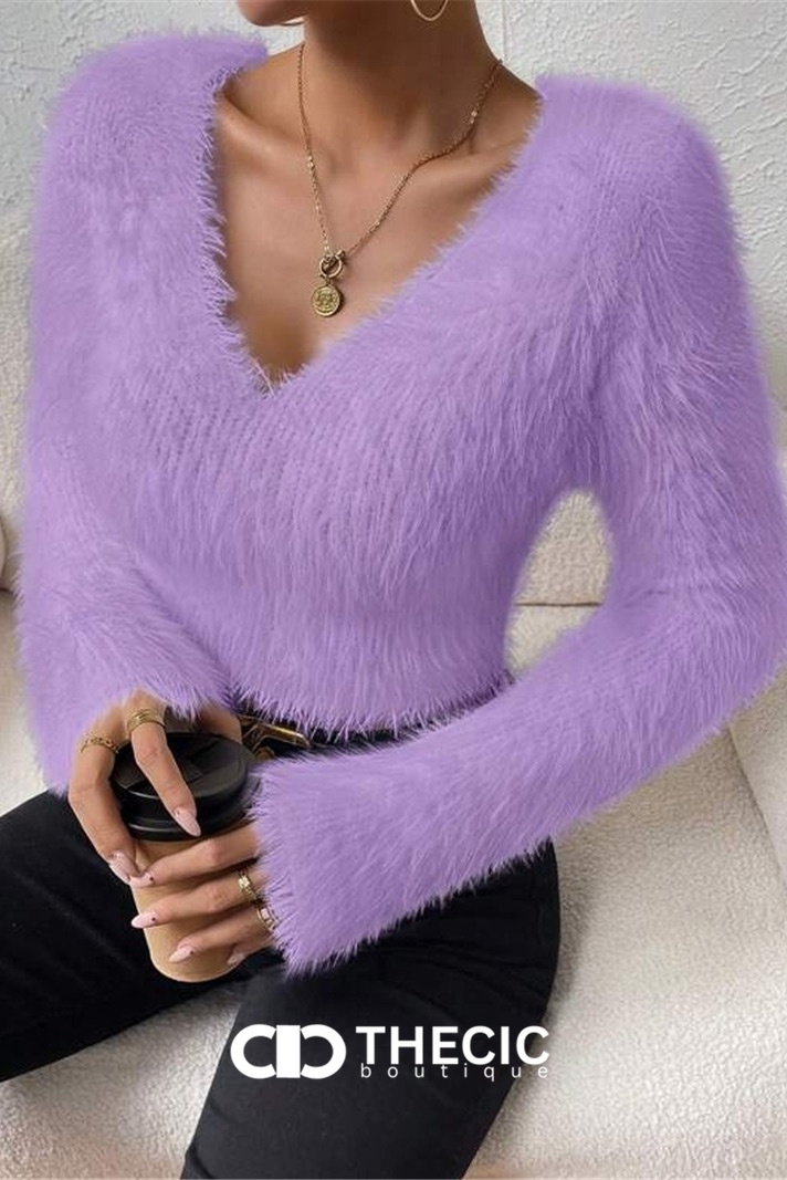 Fuzzy Knit V-Neck Long Sleeve Crop Top