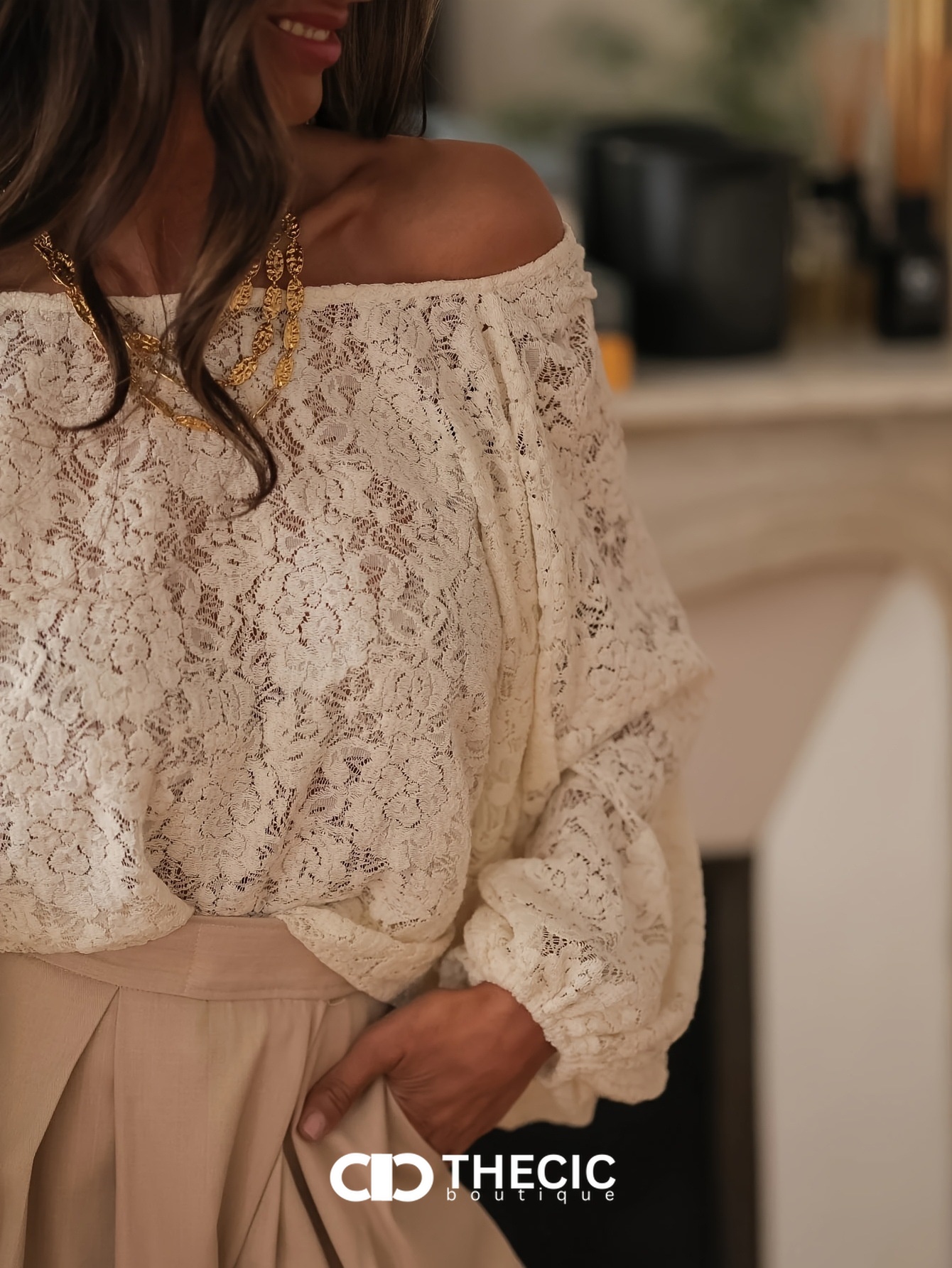 Lace Balloon Sleeve Bow Back Blouse