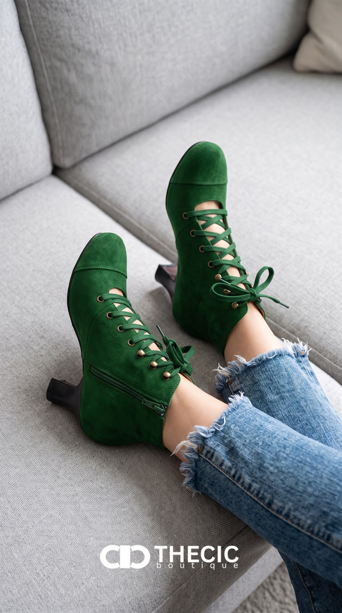 Lace-Up Cap Toe Block Heel Ankle Boots