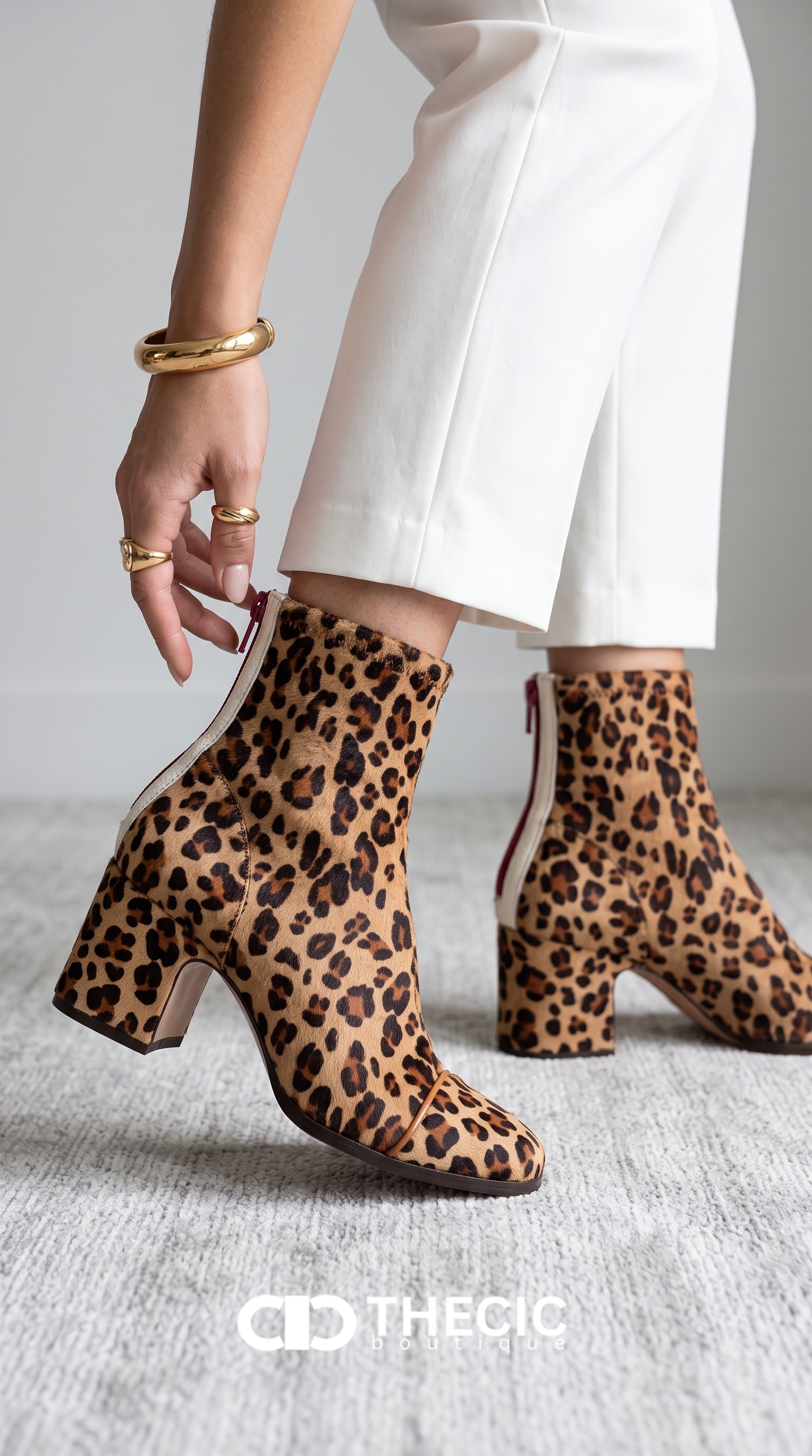 Leopard Print Block Heel Back Zipper Ankle Boots