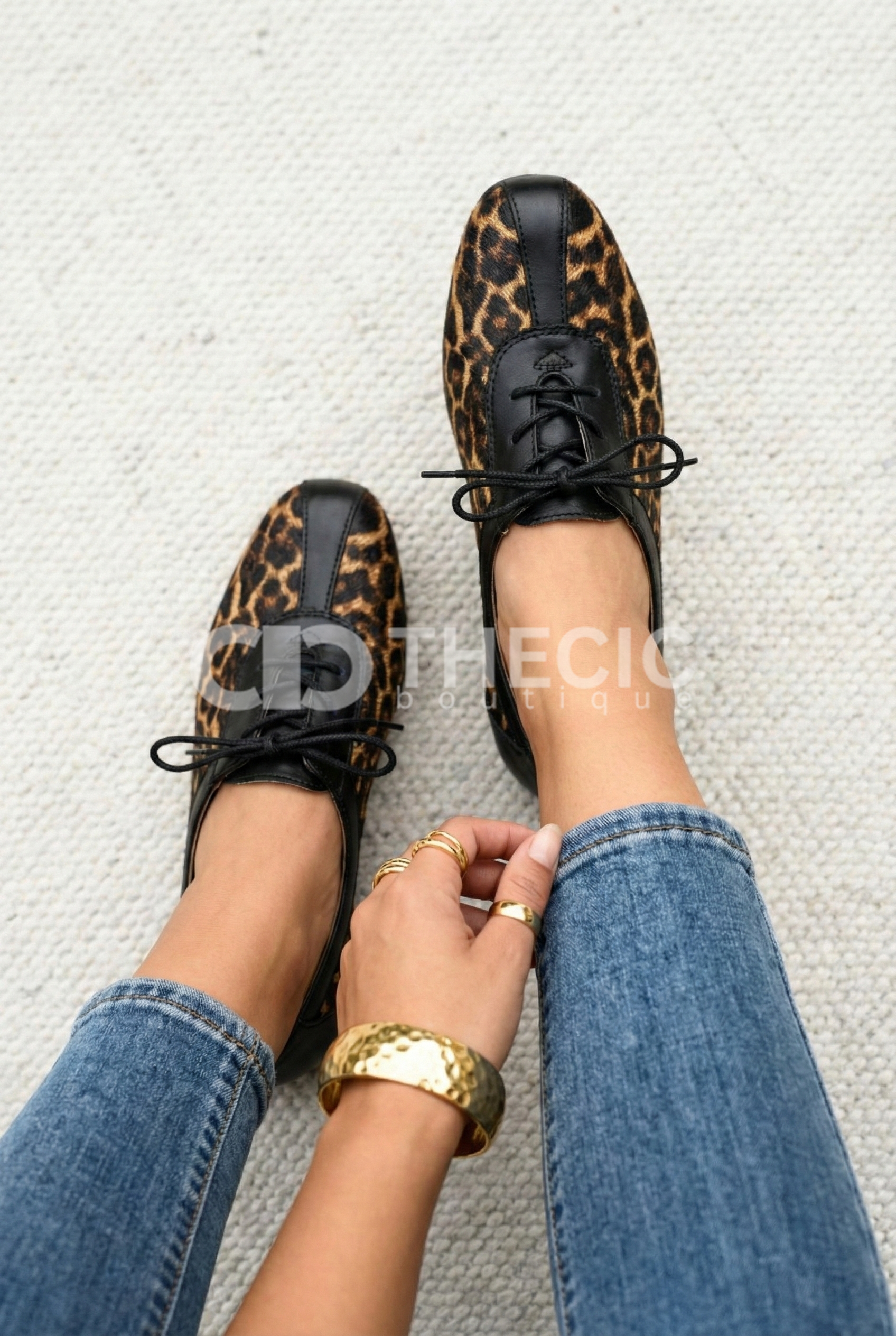 Leopard Print Leather Lace-Up Oxford Flats