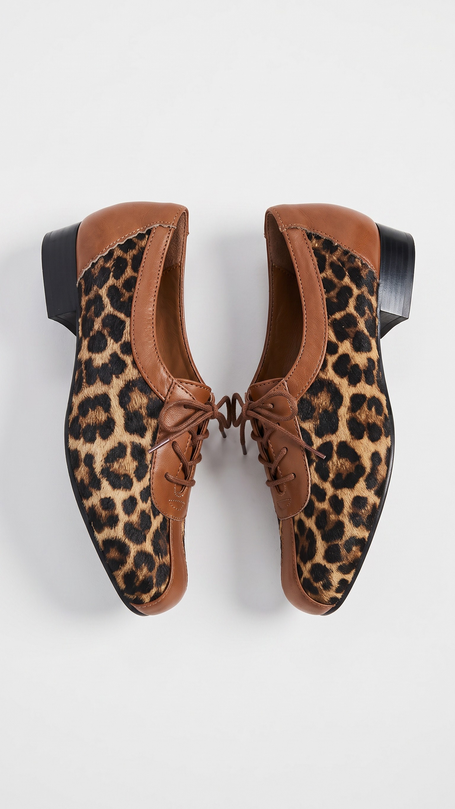 Leopard Print Leather Lace-Up Oxford Flats