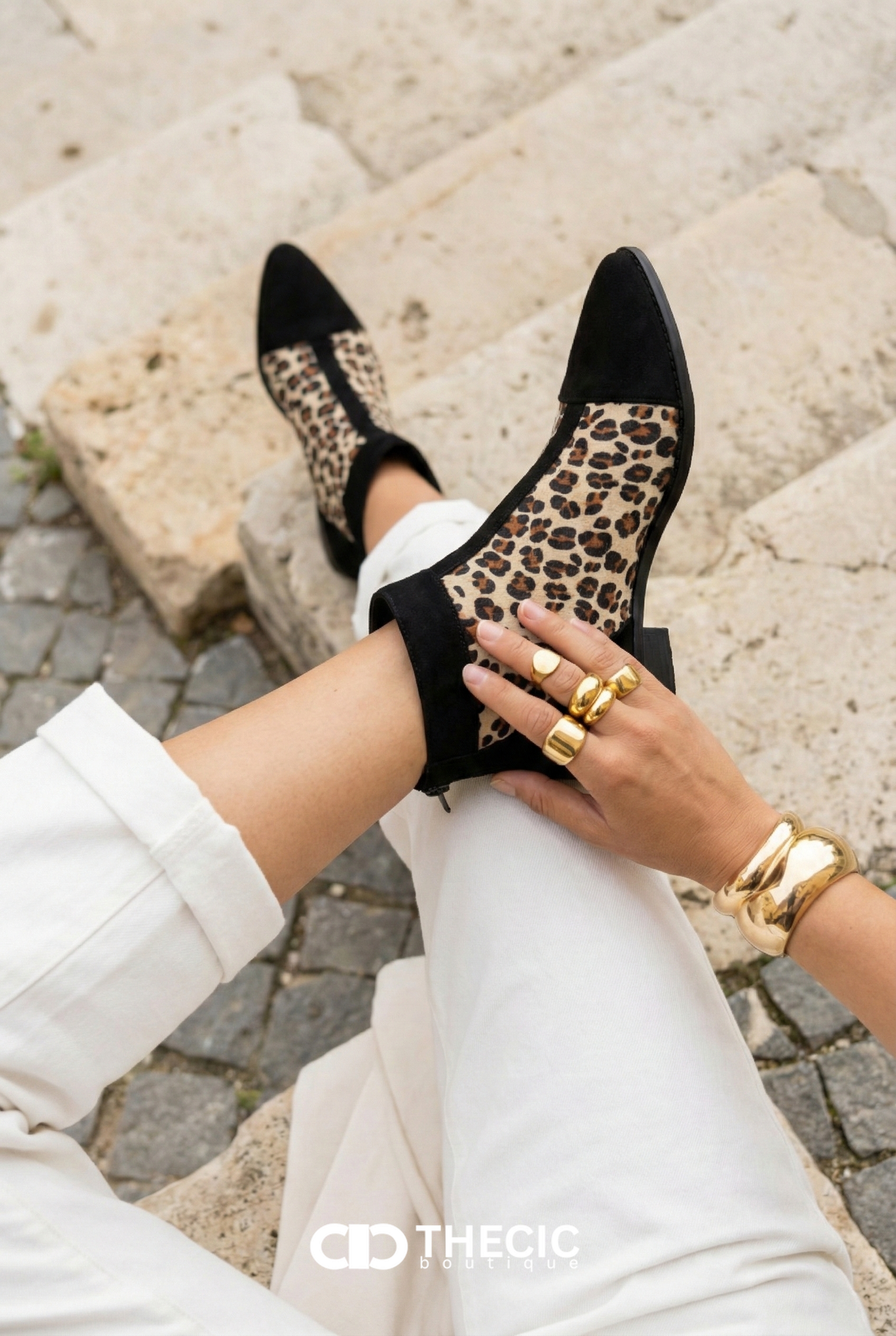 Leopard Print Pointed Toe Block Heel Ankle Boots