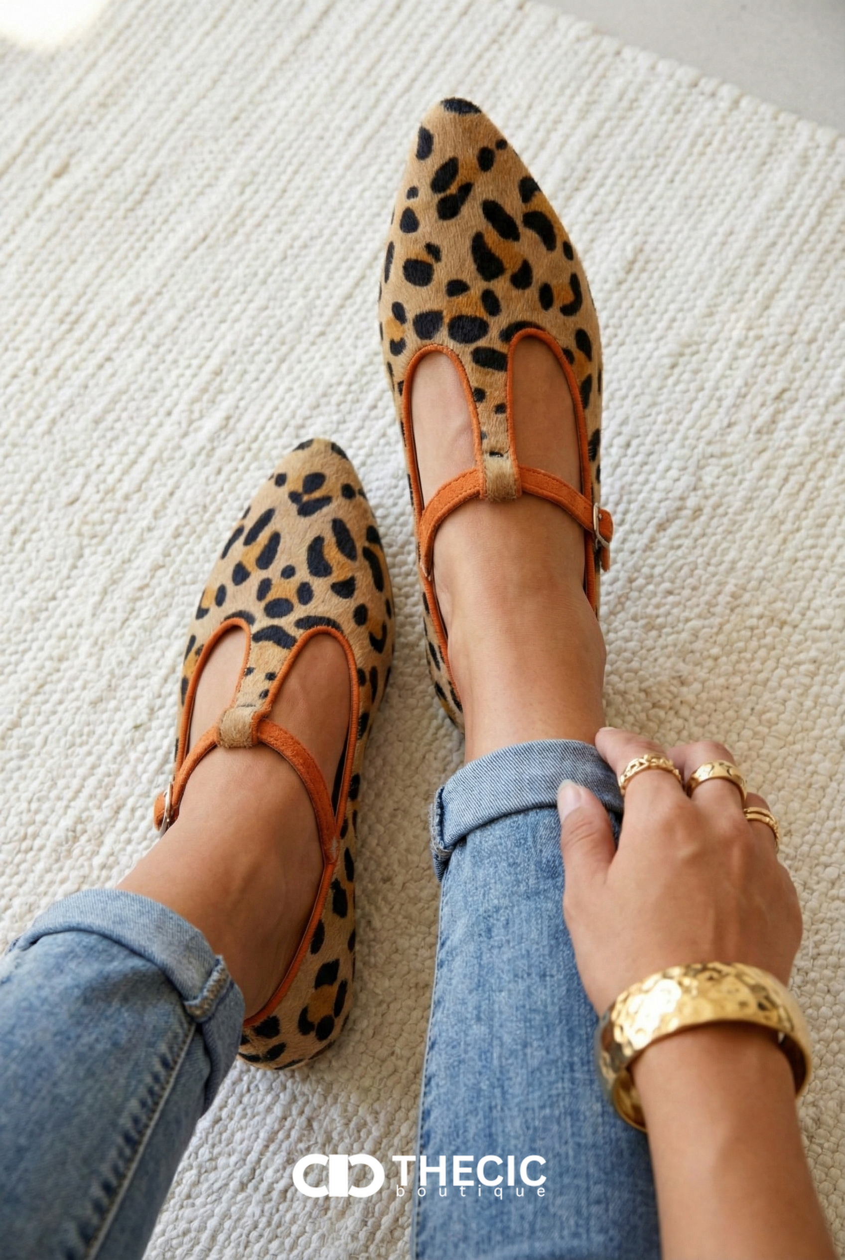 Leopard Print Pointed-Toe Mary Jane Flats