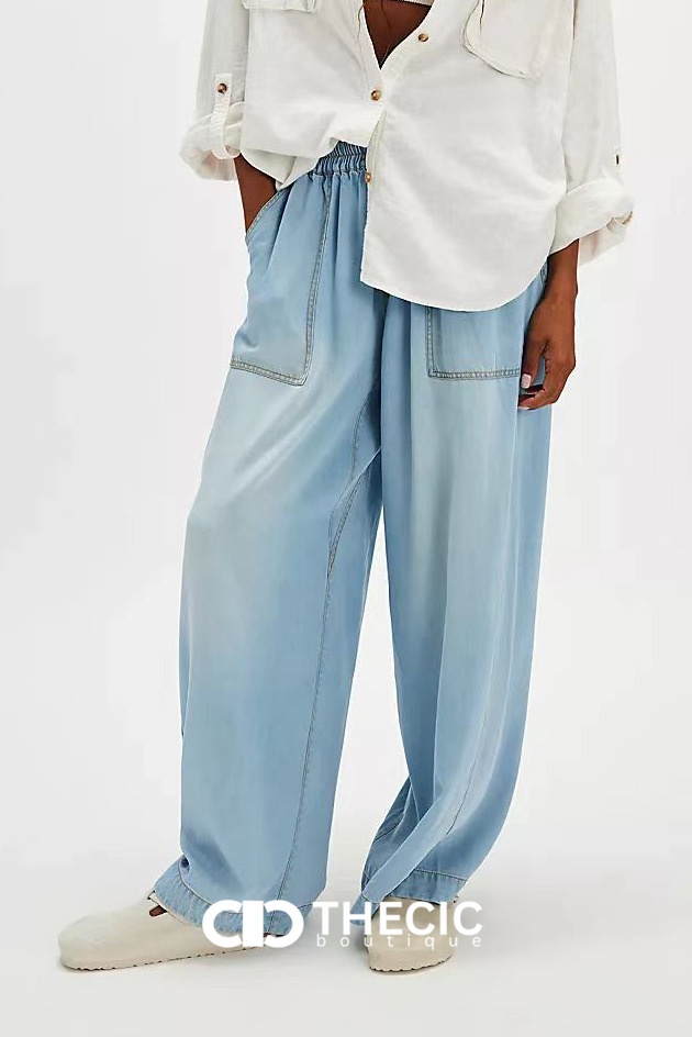 Light Wash Elastic Waist Wide Leg Pants