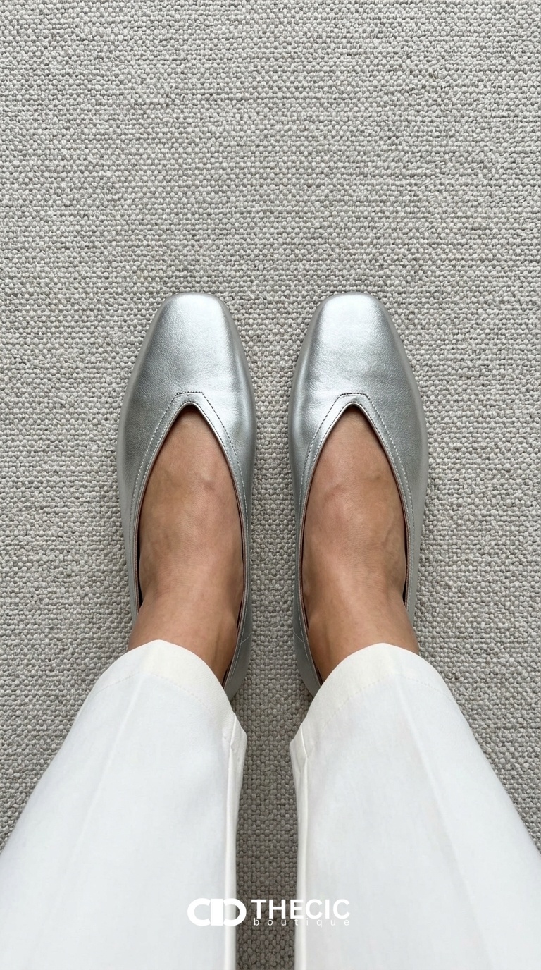 Metallic Leather Square-Toe V-Cut Ballet Flats