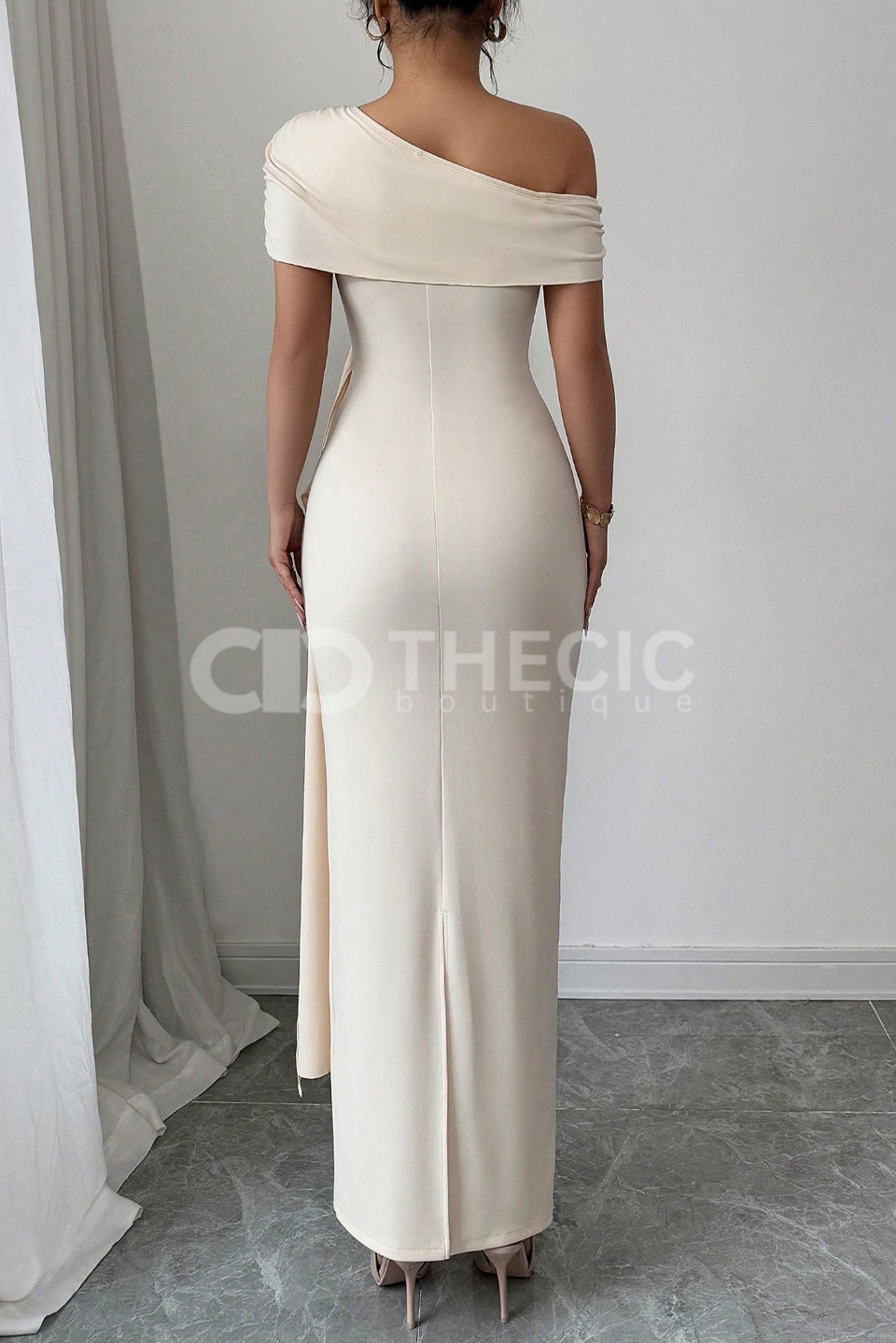 One-Shoulder Ruched Draped Bodycon Maxi Dress