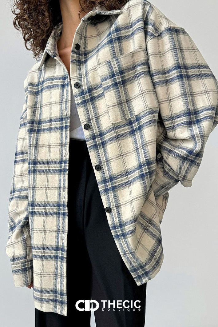 Oversized Plaid Flannel Button-Down Shirt