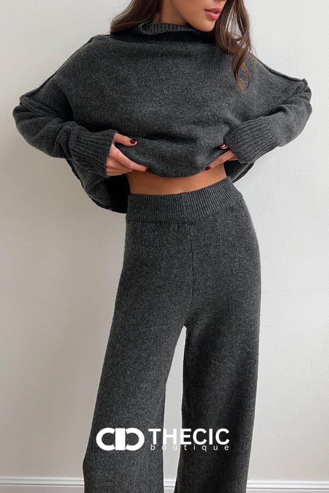 Relaxed Knit Turtleneck Sweater Wide-Leg Pants Set