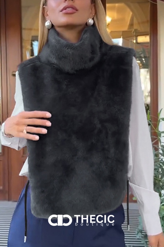 Plush Faux Fur Turtleneck Layering Vest