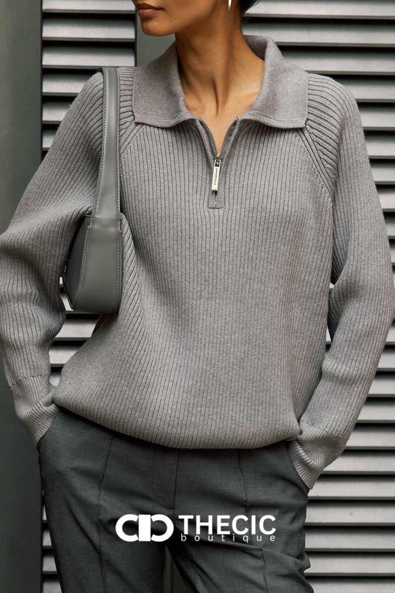 Ribbed Knit Polo Collar Quarter-Zip Sweater