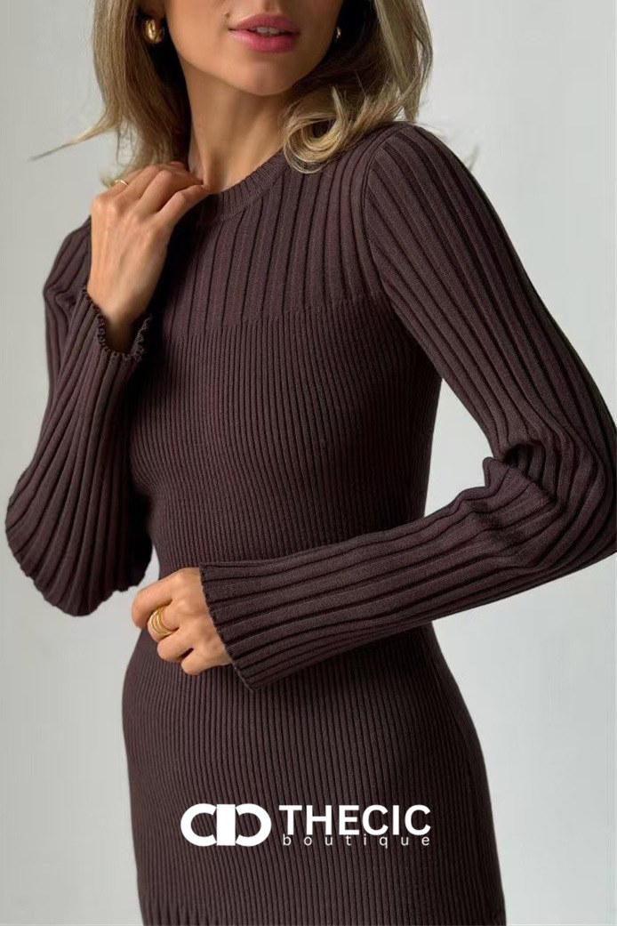 Ribbed Knit Long Sleeve Fitted Midi Dress