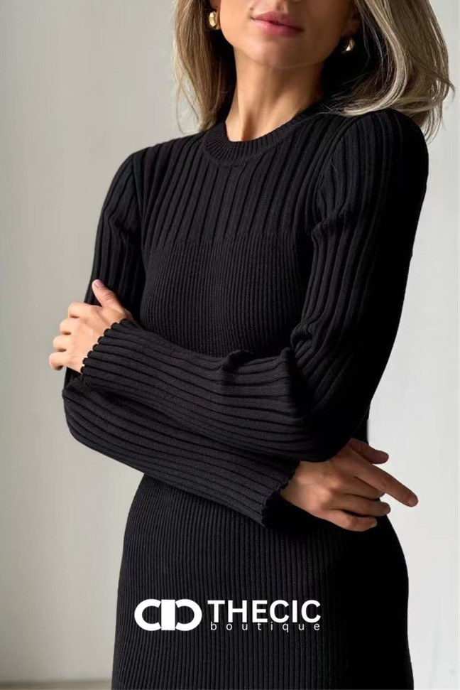 Ribbed Knit Long Sleeve Fitted Midi Dress